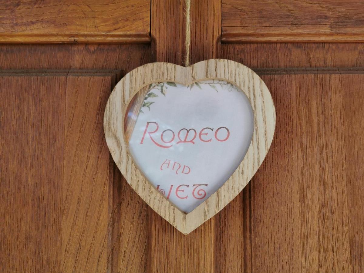 Studio Apartment Romeo 벨리카 고리차 외부 사진